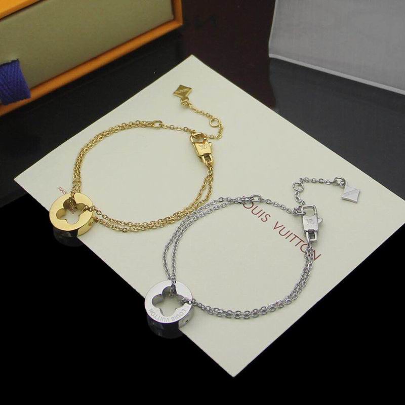 LV Bracelet 03lyr487